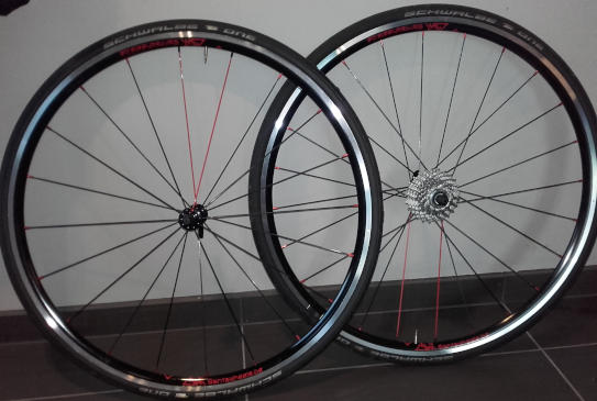 Roues route NoTubes ZTR Alpha 340, moyeux PW R12, rayons DT CX Ray