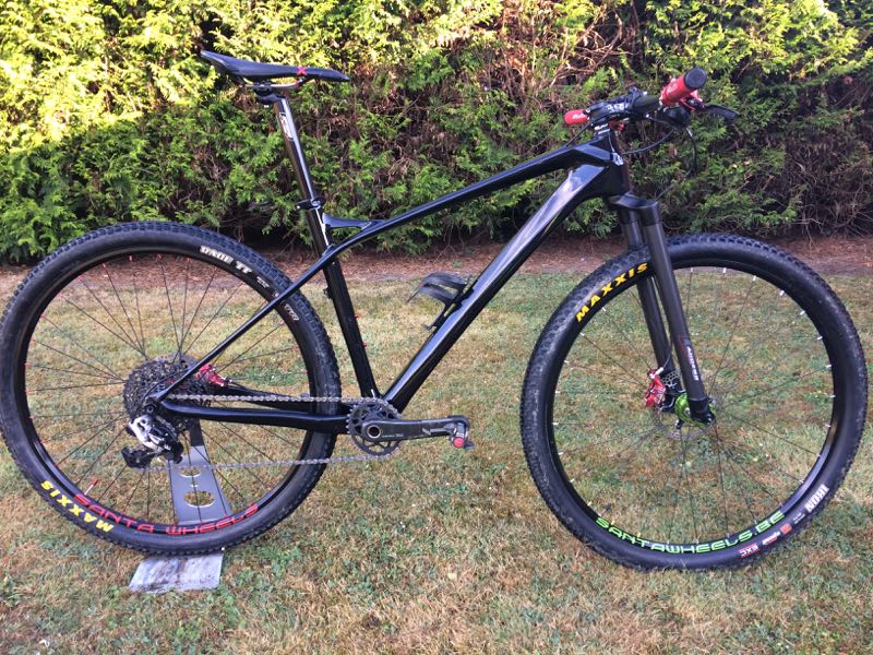 Santawheels Carbon Bike 29er