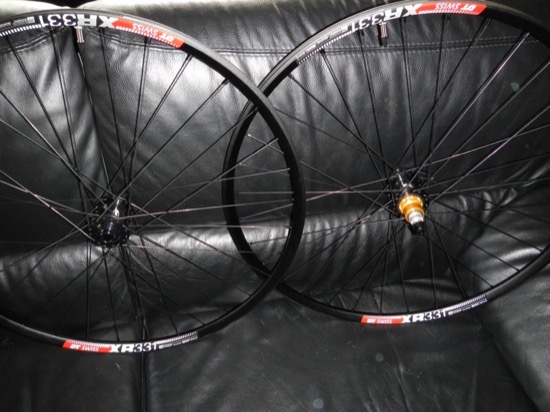 Roues VTT artisanales DT Swiss XR 331 Hope Pro 2 EVO (3)